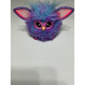 Furby 2023 Interactive Toy Purple Blue Animatronic Plush 600 Sounds Light Up